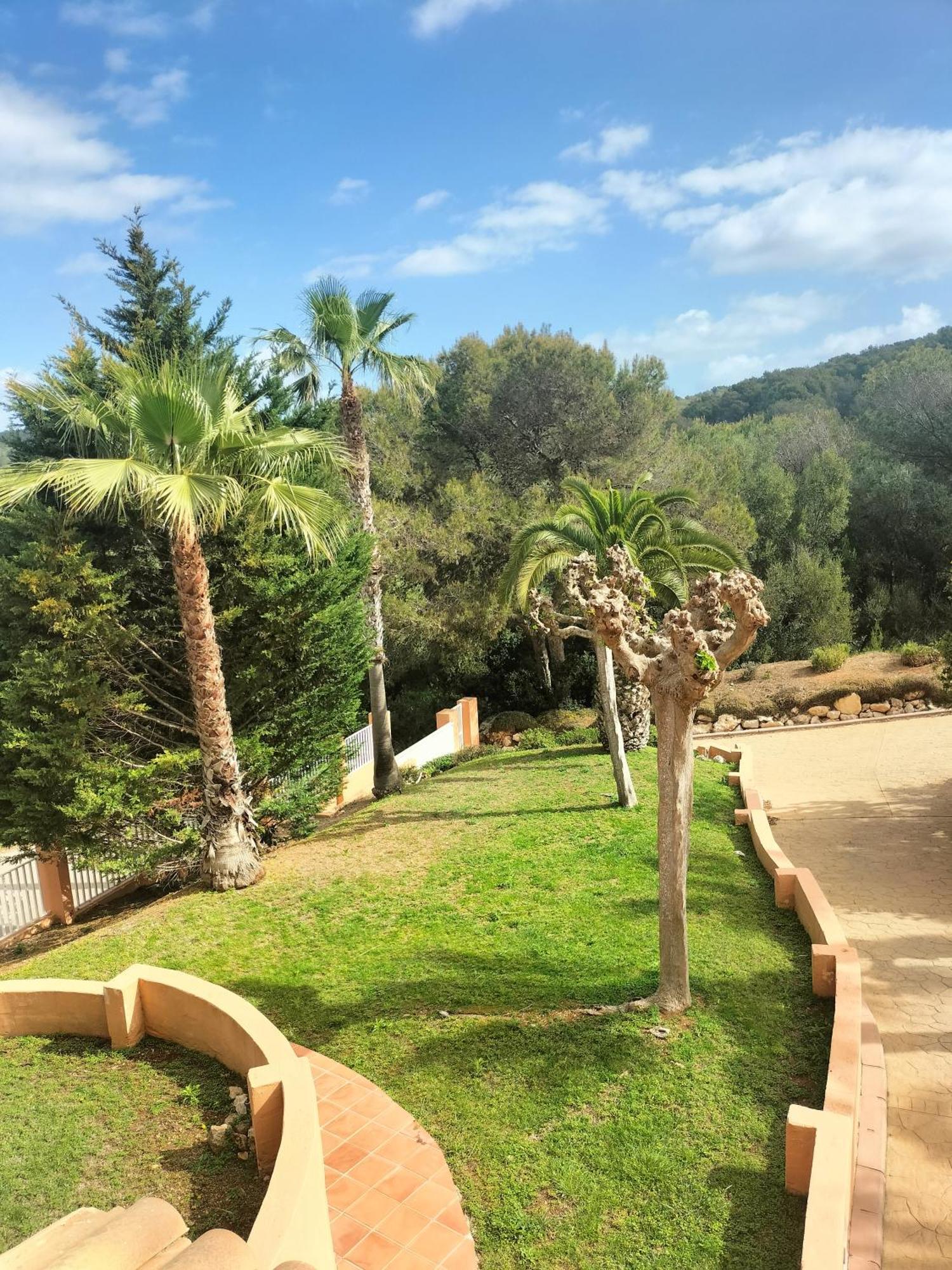 Son Bou By The Sea; Home With A Private Garden Екстер'єр фото